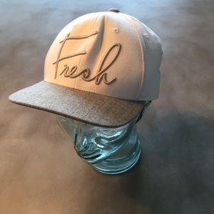 😎 FRESH hat by Neff